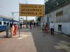 प्लेटफ़ॉर्म में गिरकर यात्री की मौत 