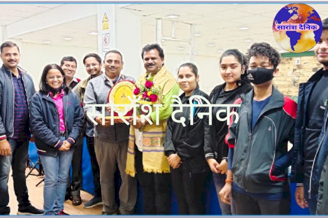 राइफल चलाना सीख रहे है तालचर के युवा