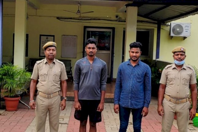 कोयला चोरी के मामले में दो ट्रक समेत दो गिरफ्तार 