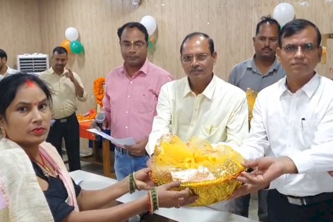 जिले में हर्षोल्लास मनाई गई  शास्त्री और गाँधी जयंती