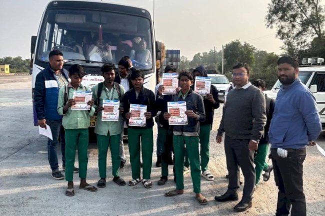 वाहन जांच के दौरान दो लाख से अधिक जुर्माना वसुला गया