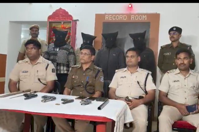 असमाजिक गतिविधियों और तत्वों पर पुलिस की बड़ी कार्रवाई