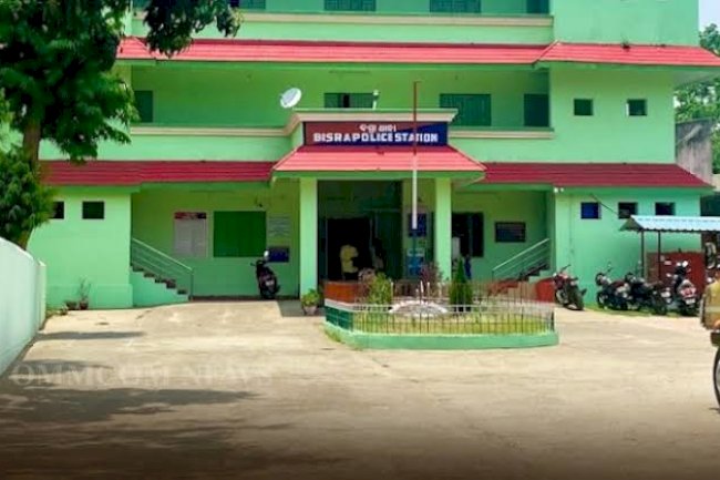 अस्पतालों के कू प्रबंधन ने संदिग्ध परिस्थिति में मिली छात्रा की ले ली जान