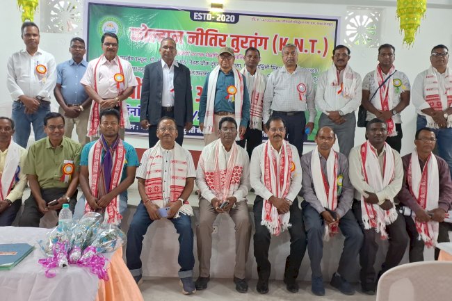 कोल्हान नितिर तुरतुंग की वार्षिक बैठक व नई कमिटी गठन 