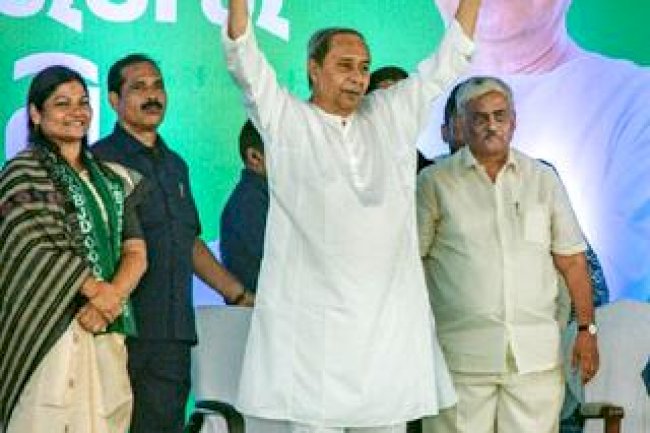ओडिशा में दरकता बीजद का किला